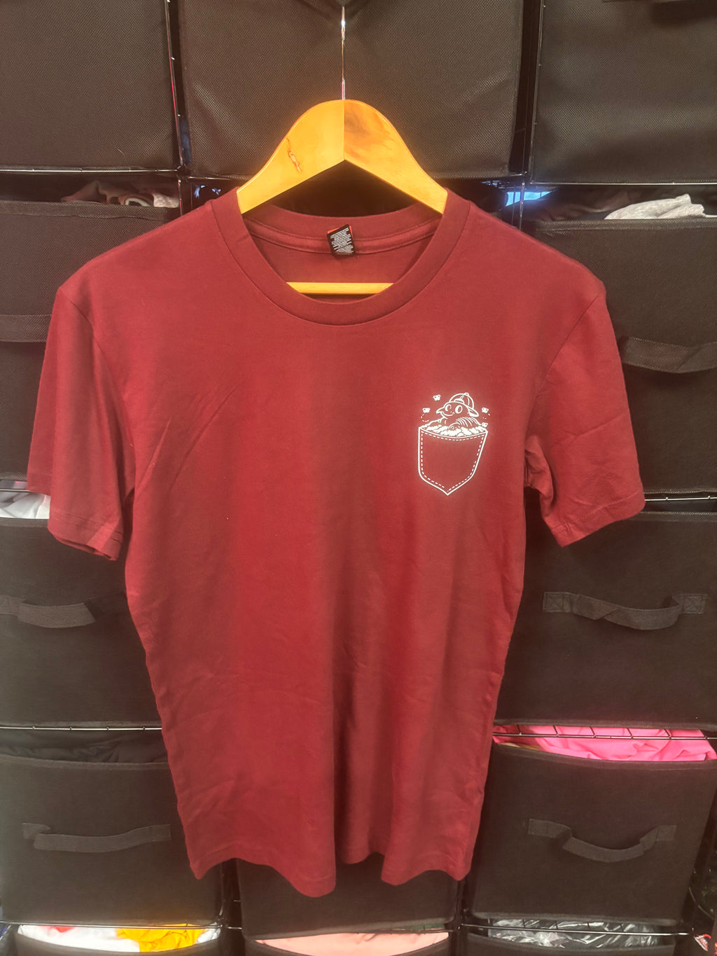 Ugly Ducklings - Dung Beetle - Pocket Peeper - Tee