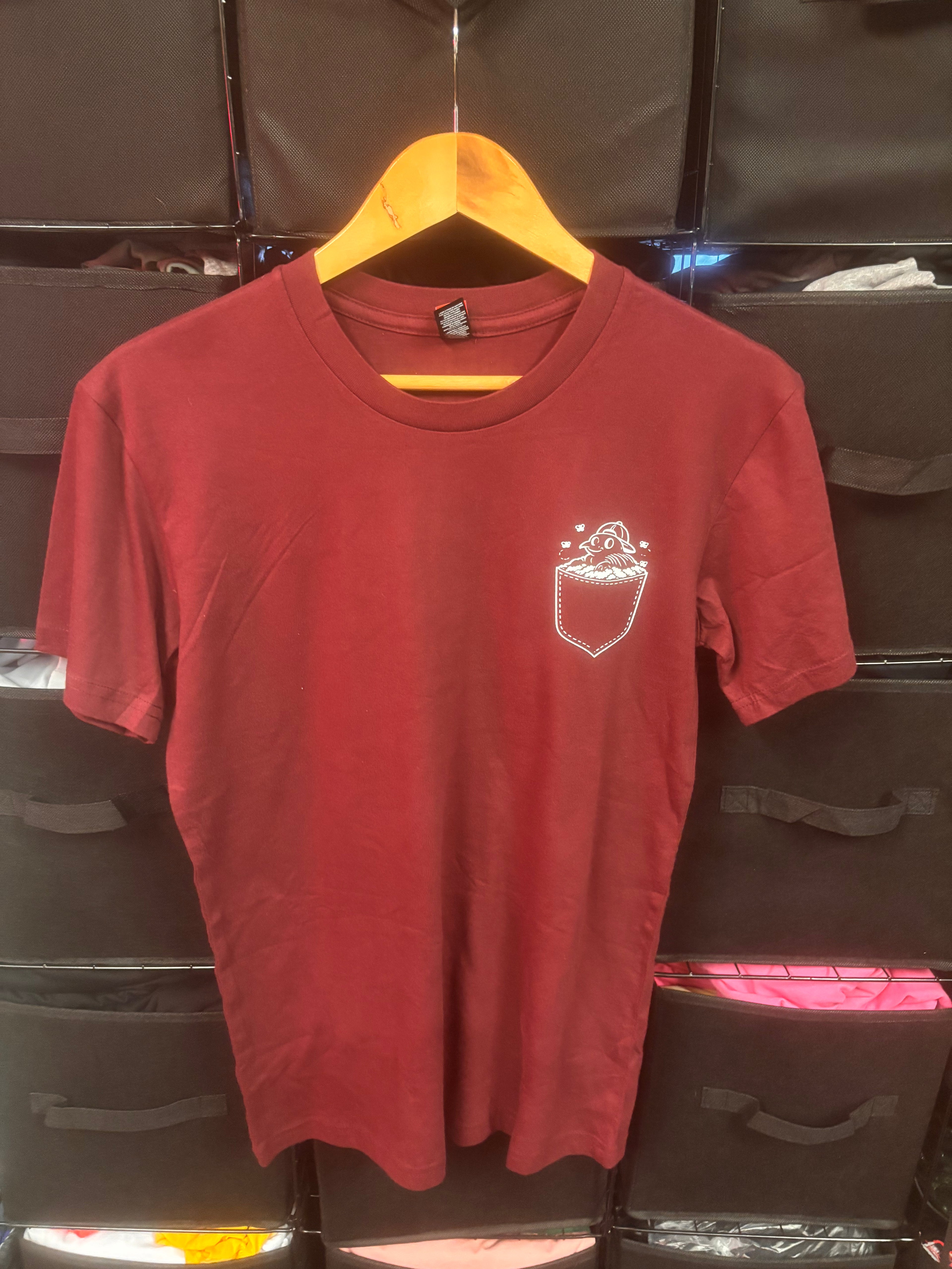 Ugly Ducklings - Dung Beetle - Pocket Peeper - Tee