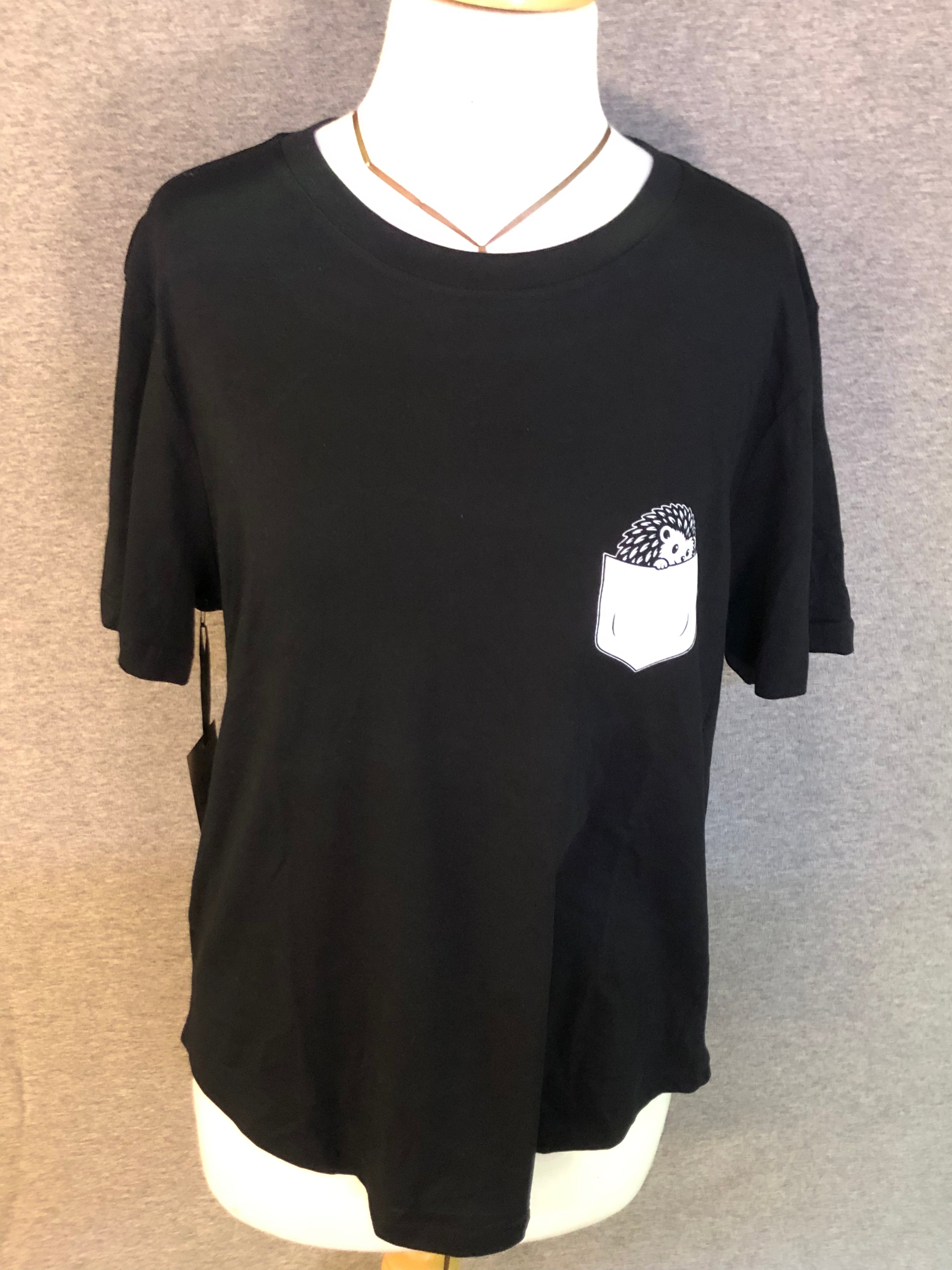 Ugly Ducklings - Hedgehog - Pocket Peeper - Women’s Tee