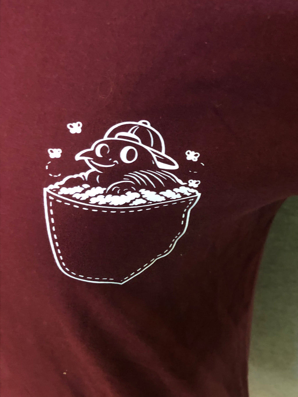 Ugly Ducklings - Dung Beetle - Pocket Peeper - Tee