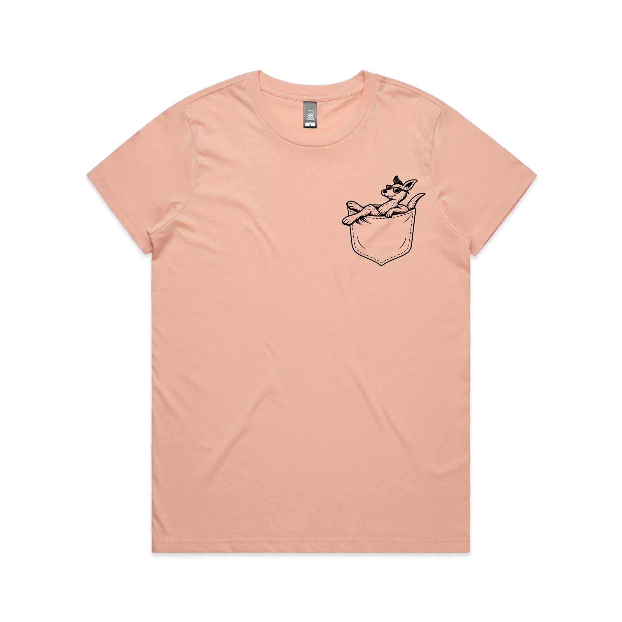 Kangaroo - Pocket Peeper - Maple Tee