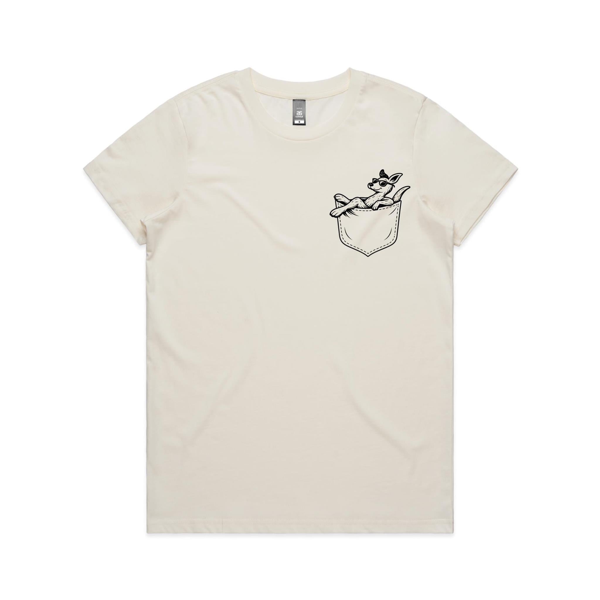 Kangaroo - Pocket Peeper - Maple Tee